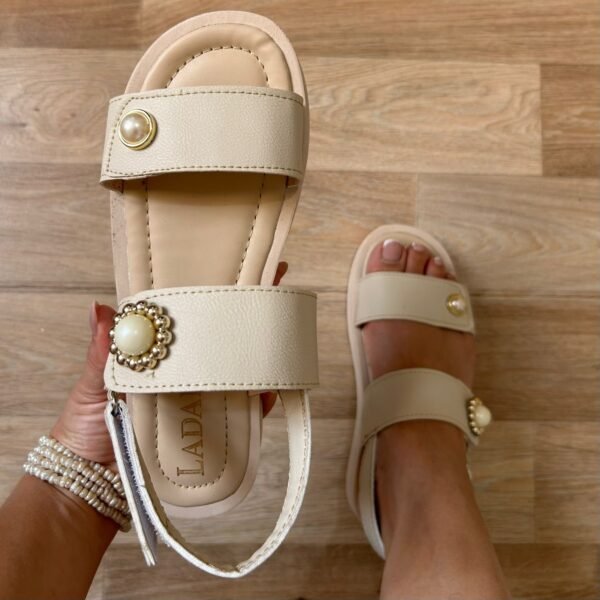 Sandale beige perlé