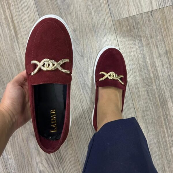 slip on  Bordeaux