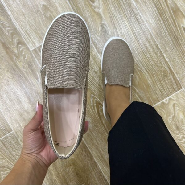 Chaussure Slip on beige textile