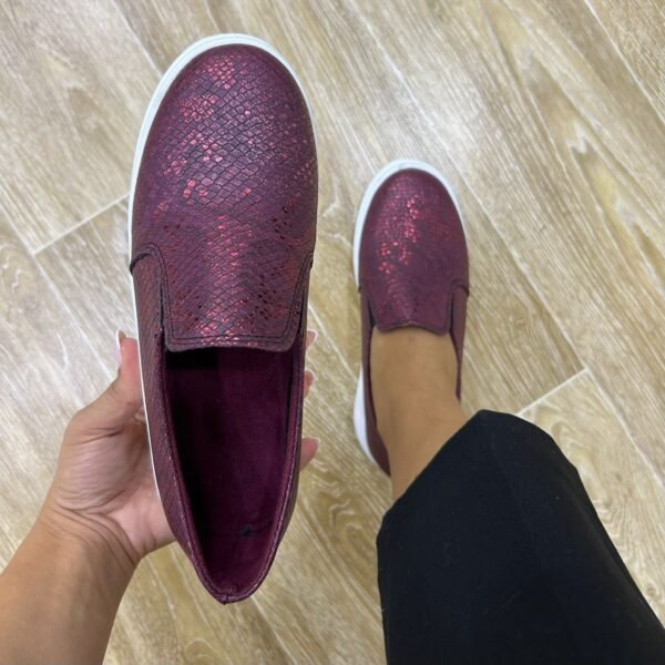 Chaussure Slip on bordeaux serpent