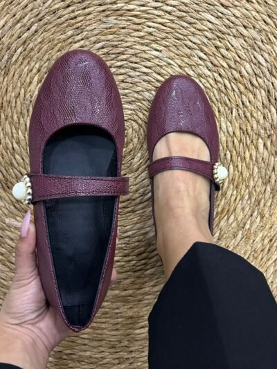 Ballerine simili cuir  bordeaux à perle