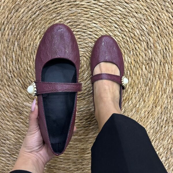 Ballerine simili cuir  bordeaux à perle