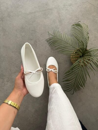 Ballerine blanche nœud