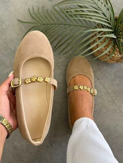 Ballerines à fleur beige daim