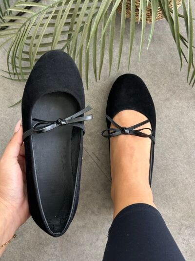 Ballerine en daim noeud noir